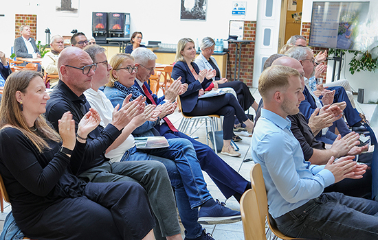 Aktionärinnen und Aktionäre der Triple Z AG