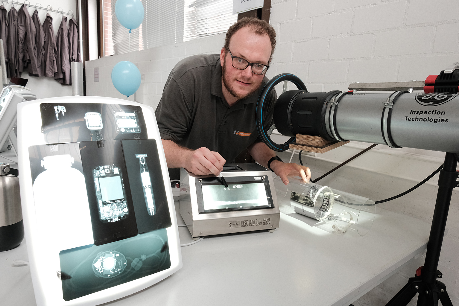 Materialien im Härtetest bei W.S. Werkstoff Service