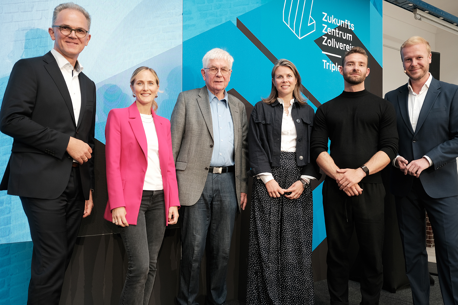 v. l. Stefan Kaul, Sabrina Kranz, Dr. Horst Zierold, Philippa Köhnk, Dr. Maximilian Hartmann, Tobias Häusler.